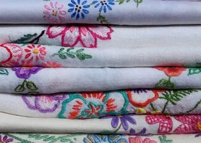 table linen stack gallery image joyously vintage